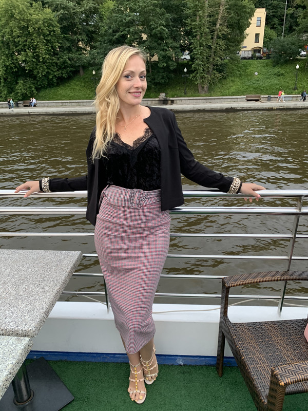 16CB8E39-7294-4803-9F3D-D131CBCEABF1