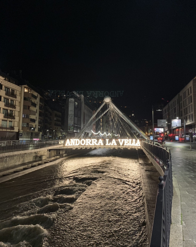 DC93977C-20CF-403A-BCEC-C4A203BFF28E