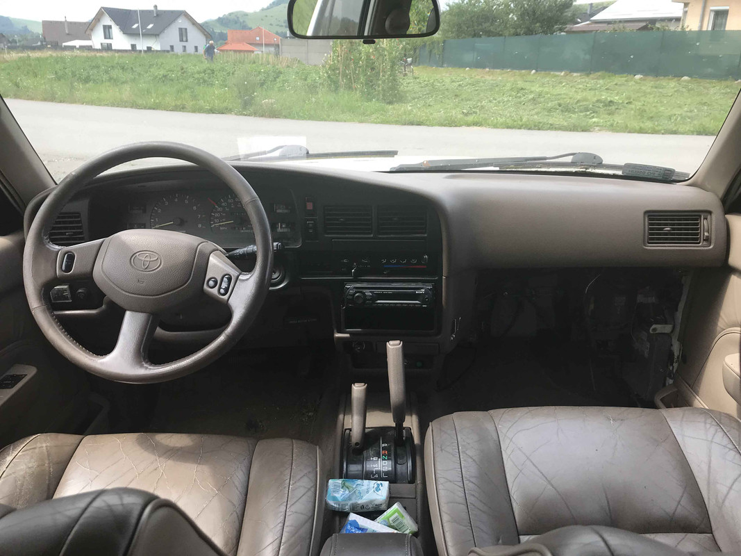 Toyota 4-Runner 3 (4)