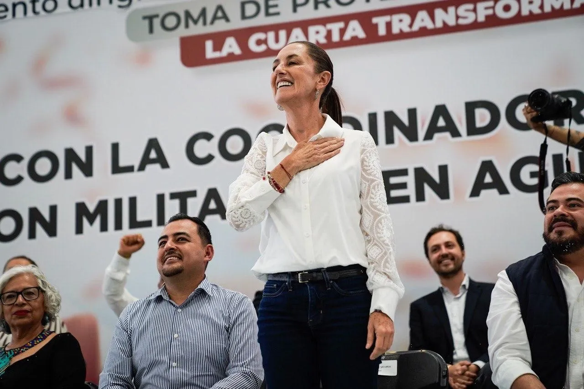 Sheinbaum pide no politizar la entrega de libros de texto en Aguascalientes