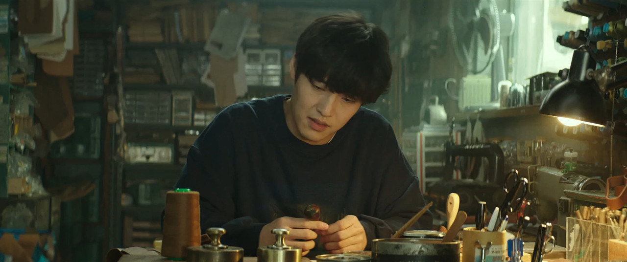 Endless Rain 2021 BluRay [Hindi + Korean] 480p, 720p ESub Screenshot