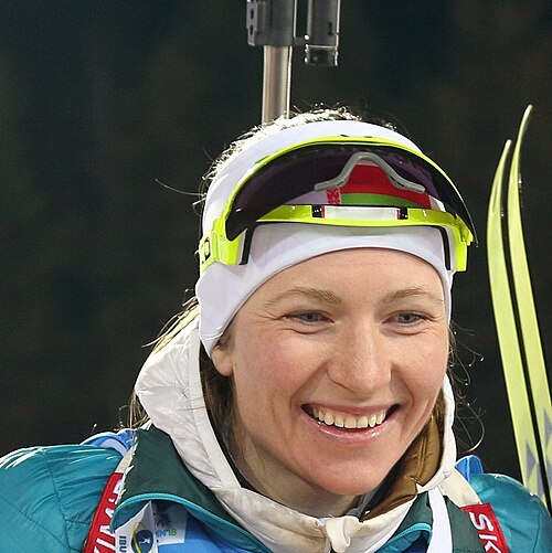 Paulina-Fialkova-(SLO)-Darya-Domracheva-(BLR)-Anais-Chevalier-(FRA)-(42396068540)-(cropped2)