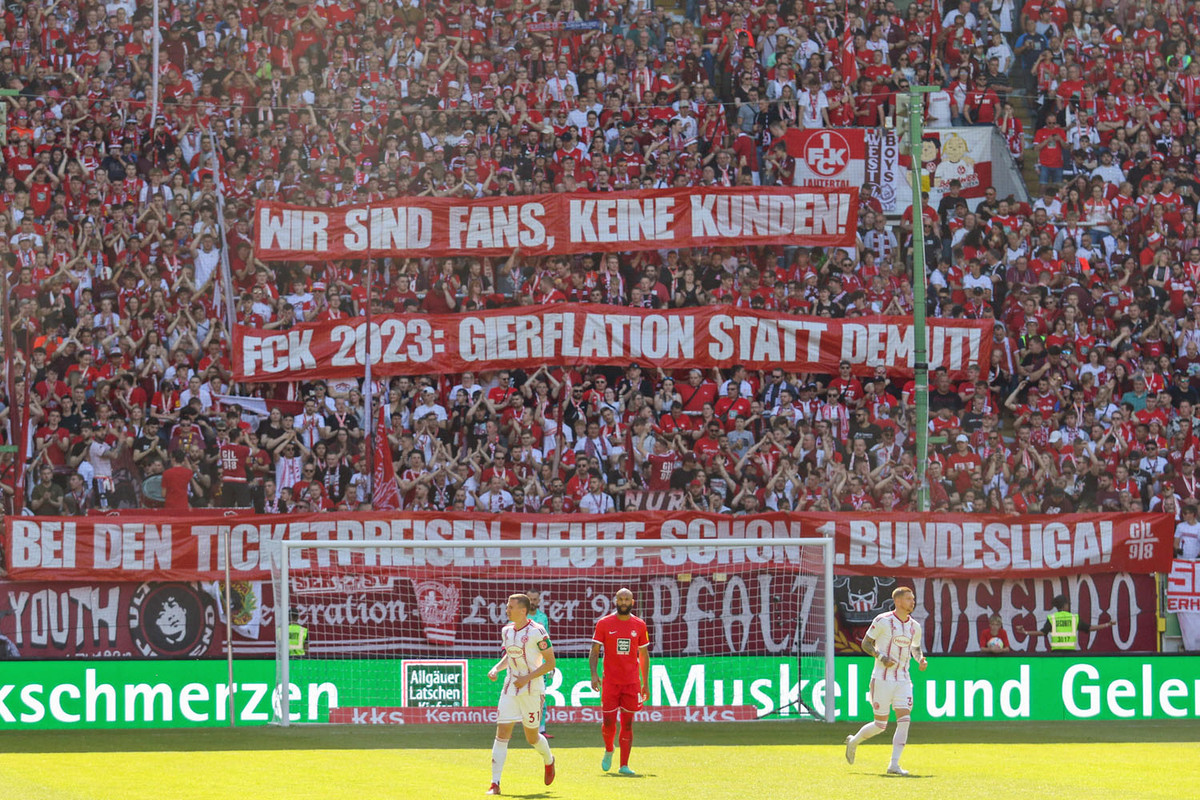 1-fc-kaiserslautern-fortuna-duesseldorf-2-bundesliga-2022-2023-20