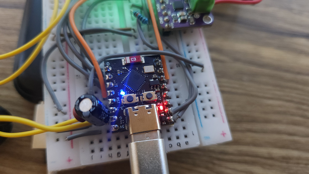 ESP32_C3 Pinout Shot of the device pinout