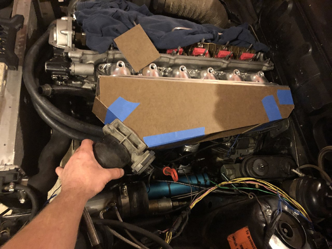 0923FE9C-56DE-43A9-AAAF-C5B7F35DEBB2