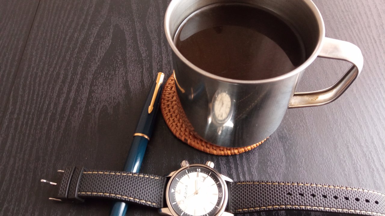 Pause café et montre (toutes marques) - tome X - Page 24 IMG-20230331-145347