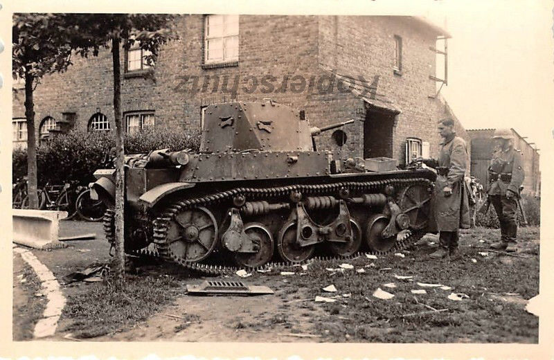 Französische Panzer Renault ZT Tank bei La Panne