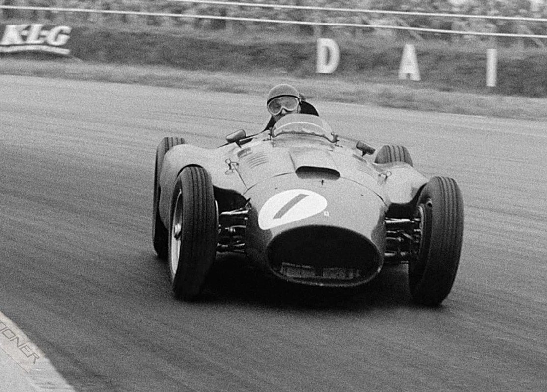 CEF1CC86-02E9-4007-81F8-66F9D41115DC