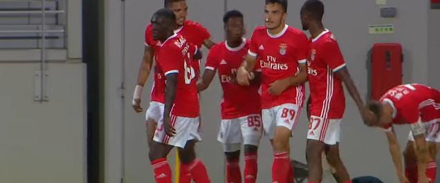 SEGUNDA LIGA: BENFICA DERROTA U.OLIVEIRENSE