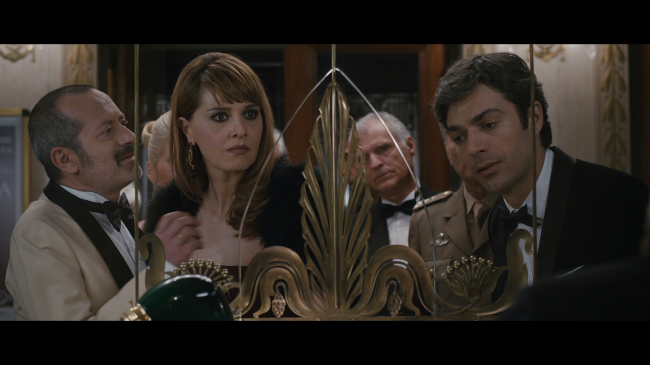 vlcsnap-2023-12-20-20h08m18s492