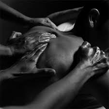 Что надо знать об эротическом массаже?