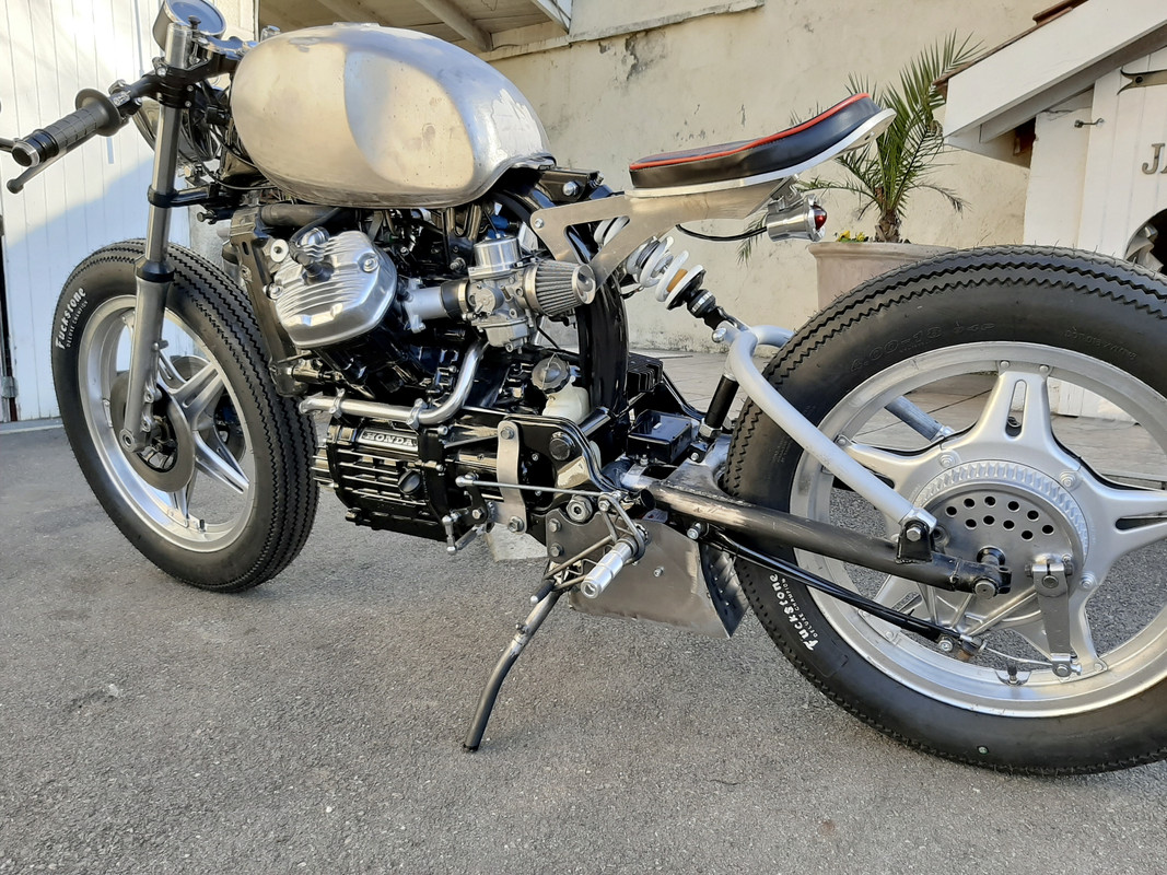 57BFB0E1-AF64-4665-8E40-E193FA09788D