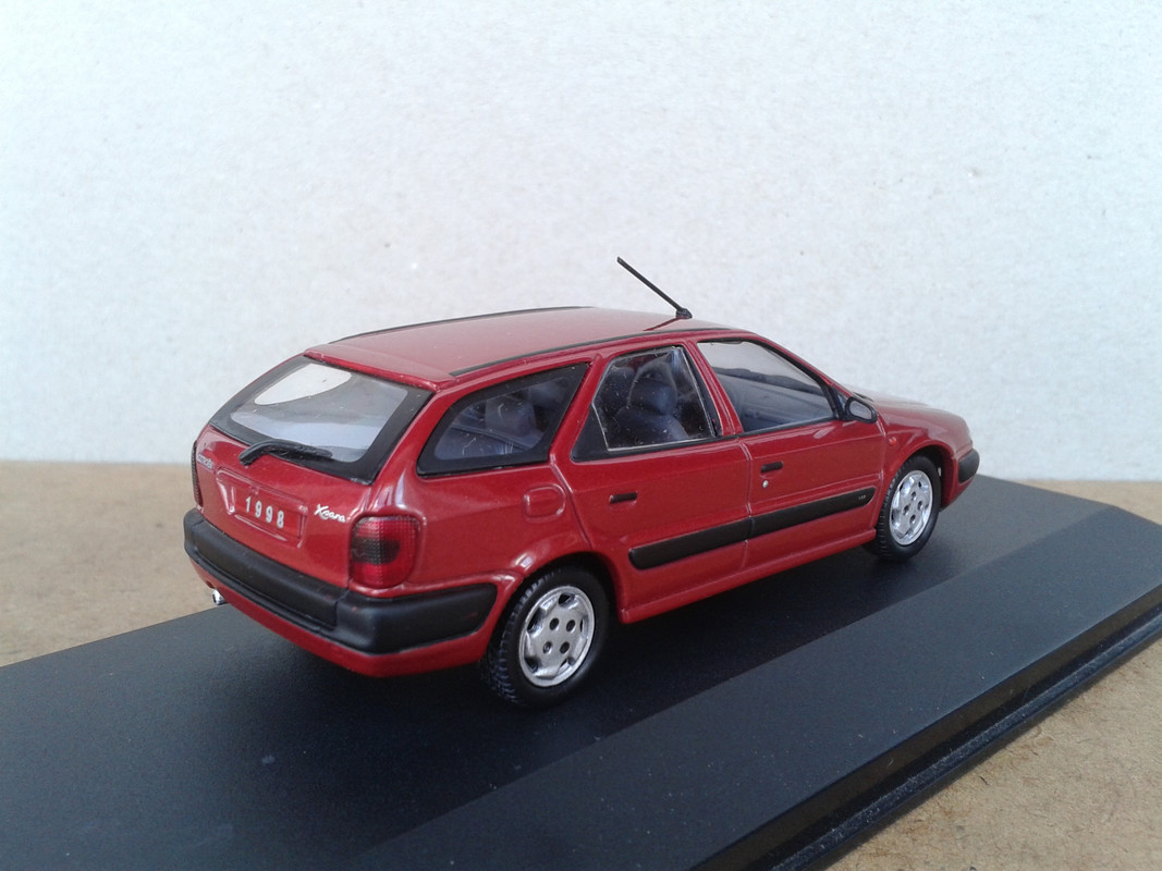 1998 Citroën Xsara Break 1.9 D SX (Universal Hobbies- nº61 Passion Citroën) (5)