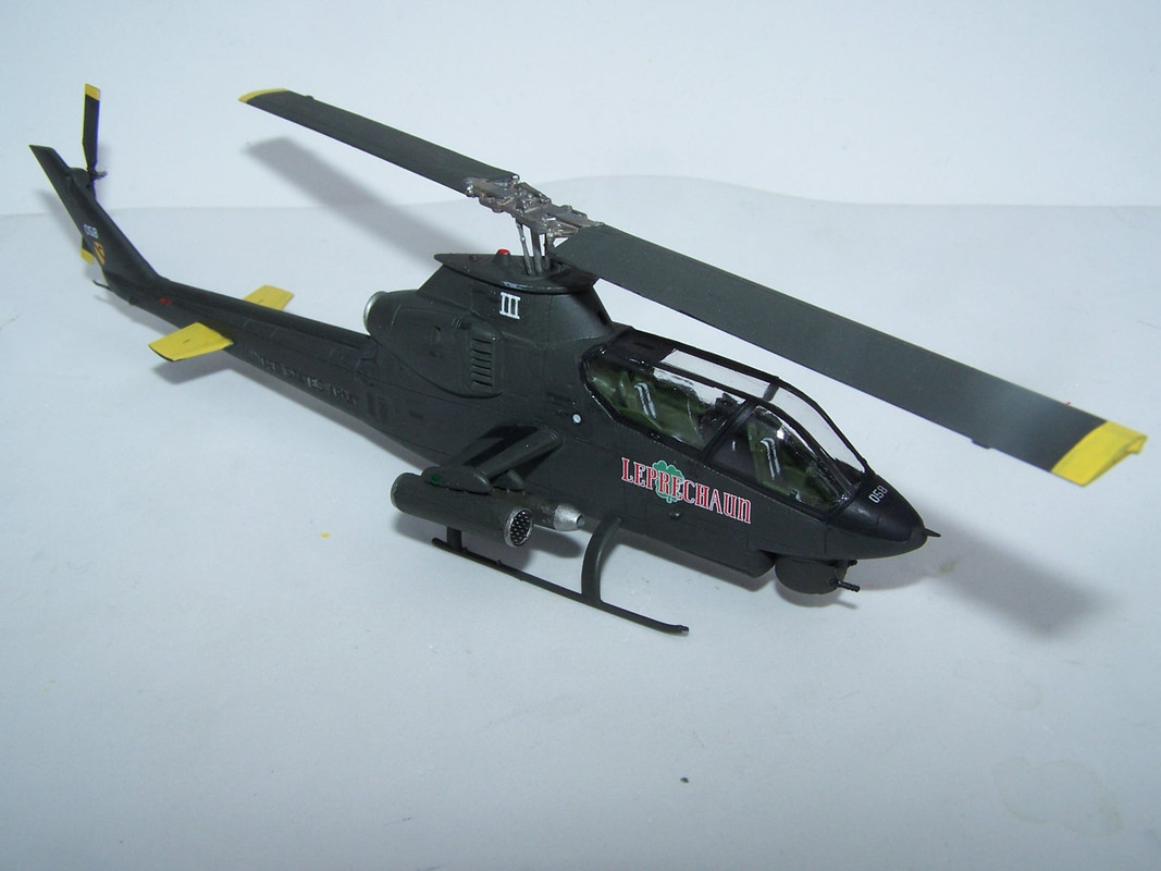 Revell_AH1G_Cobra_FS