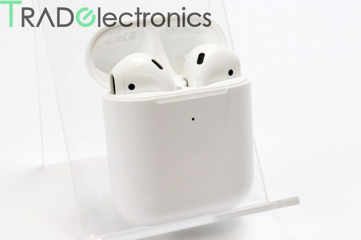A1938 airpods case sale