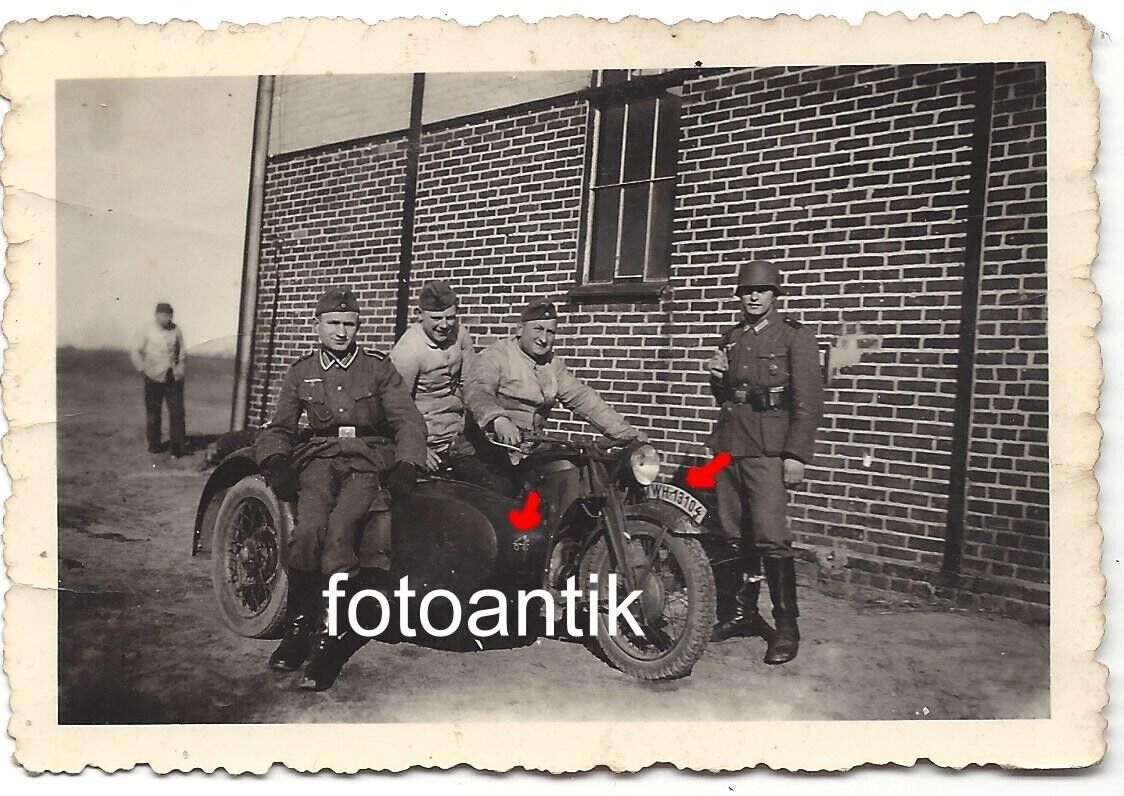Foto 2 WK Krad Motorrad Zündapp BMW Kennung taktisches Zeichen Soldat