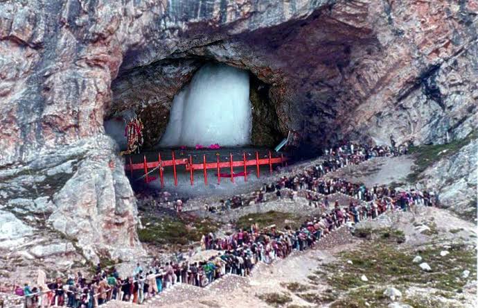 Sacred Amarnath Yatra Kashmir tour package