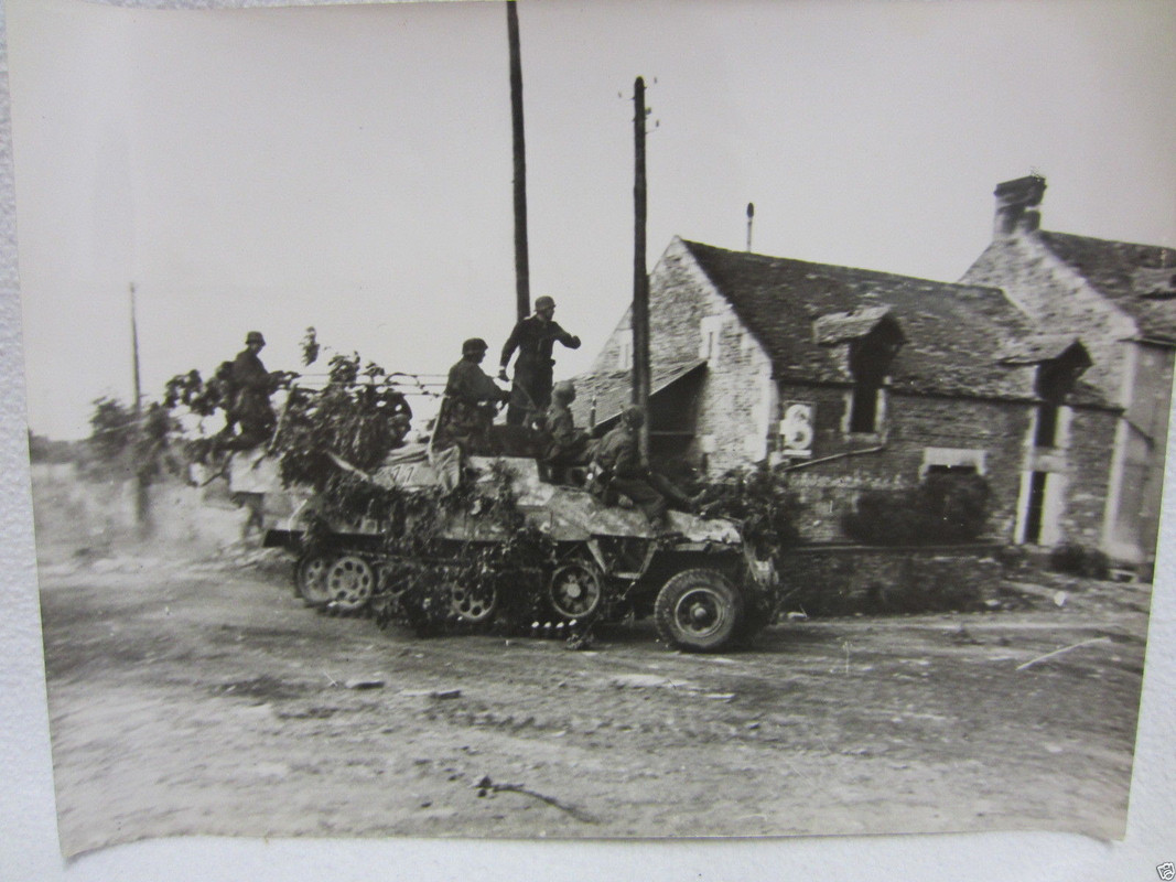 PK-FOTO - SdKfz - SUPER-TARNUNG - Schützenpanzer