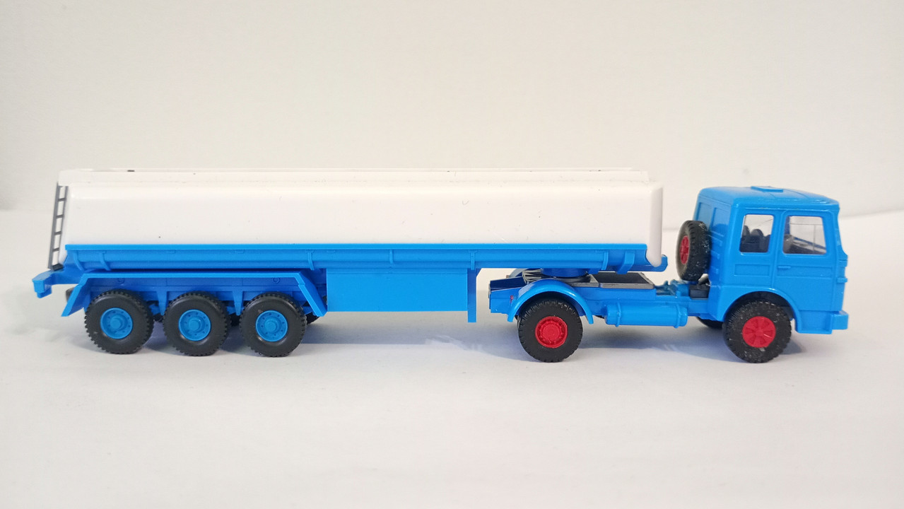 Mach (3804)