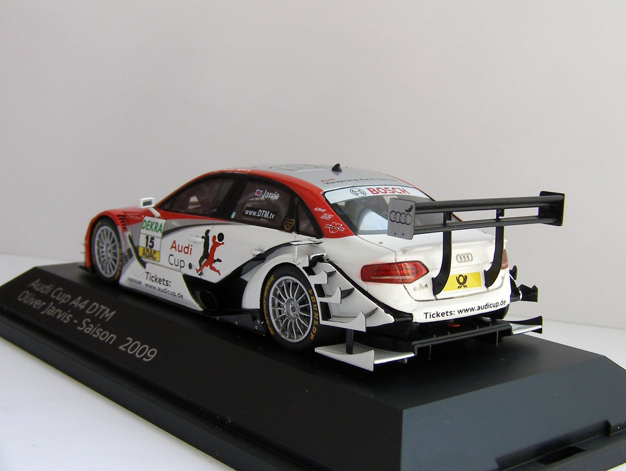 Audi A4 DTM 2009 Jarvis (5)