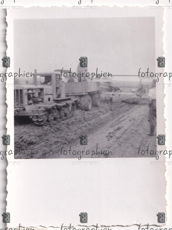 org. Foto Russland Süd Gebirgsjäger Rgt. 98 Kfz Traktor Schlepper 1942