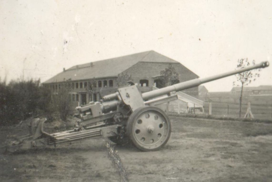 PAK43 Panzerabwehrkanone Geschütz Pak Scheunentor 8,8 cm Panzer Abwehr