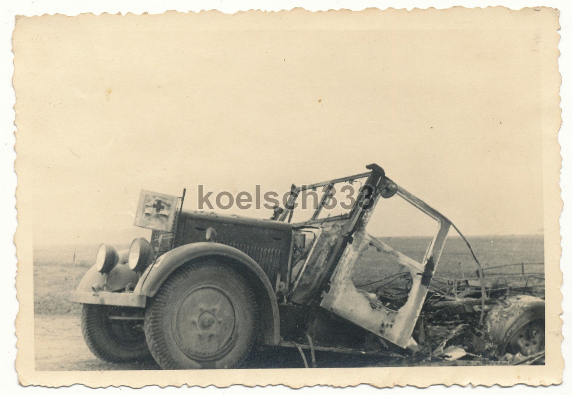 Foto Phänomen Granit Wehrmacht Sankra Krankenwag