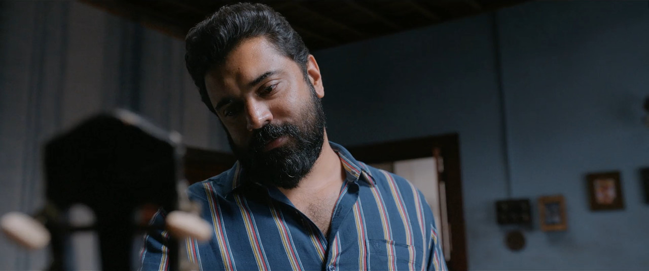 Sarvam Maya 2025 WebRip [Hindi + Tamil + Telugu + Malayalam + Kannada] 480p 720p 1080p ESub Screenshot