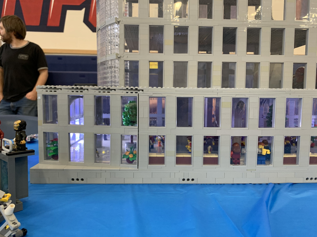 0B36E9F8-5F93-4E48-BB56-BA113BAB407A