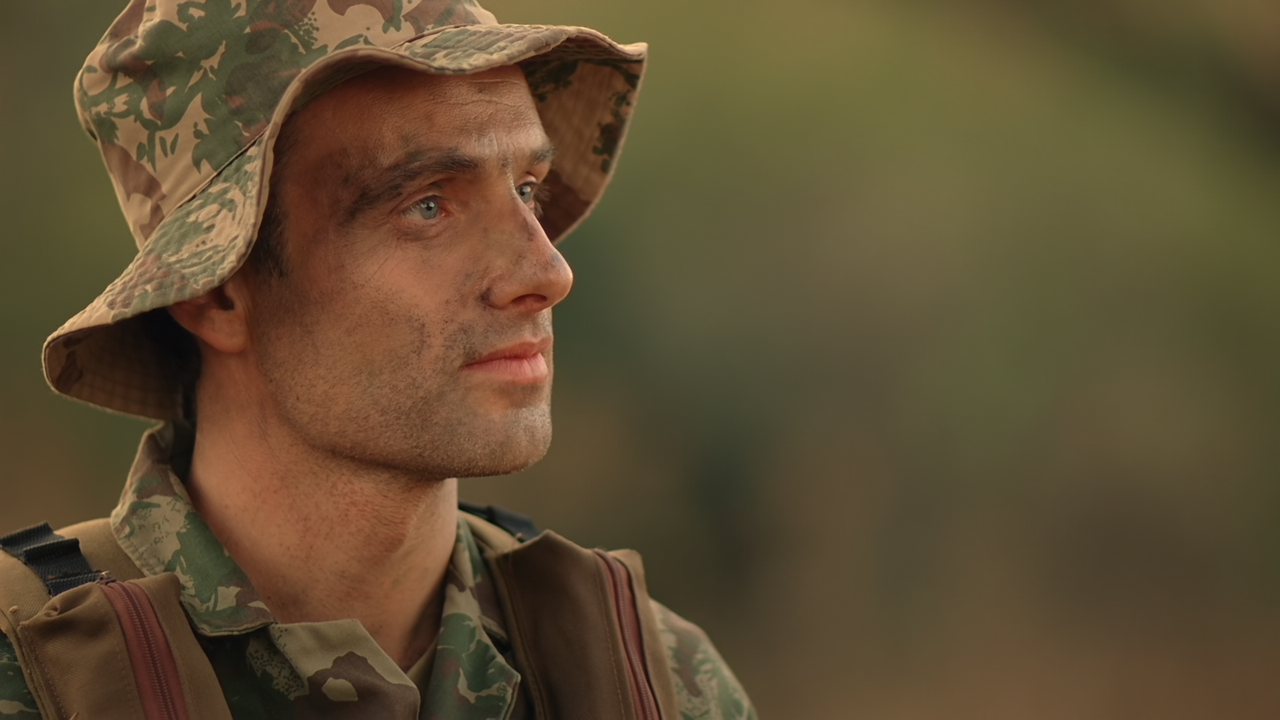 Strike.Back.S01E03-E04.Episode.3.&.Episode.4.1080p.10bit.BluRay.AAC2.0.HEVC-Vyndros.mkv_snapshot_01.
