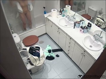[Image: Dressing7342515354520260429.jpg]