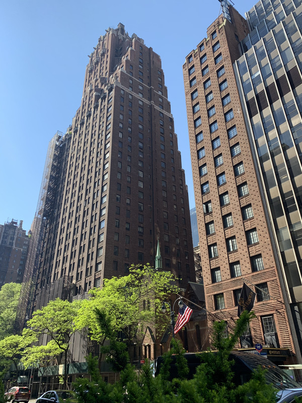 13A97D94-F6A5-4D4D-8CAF-E4C375510028