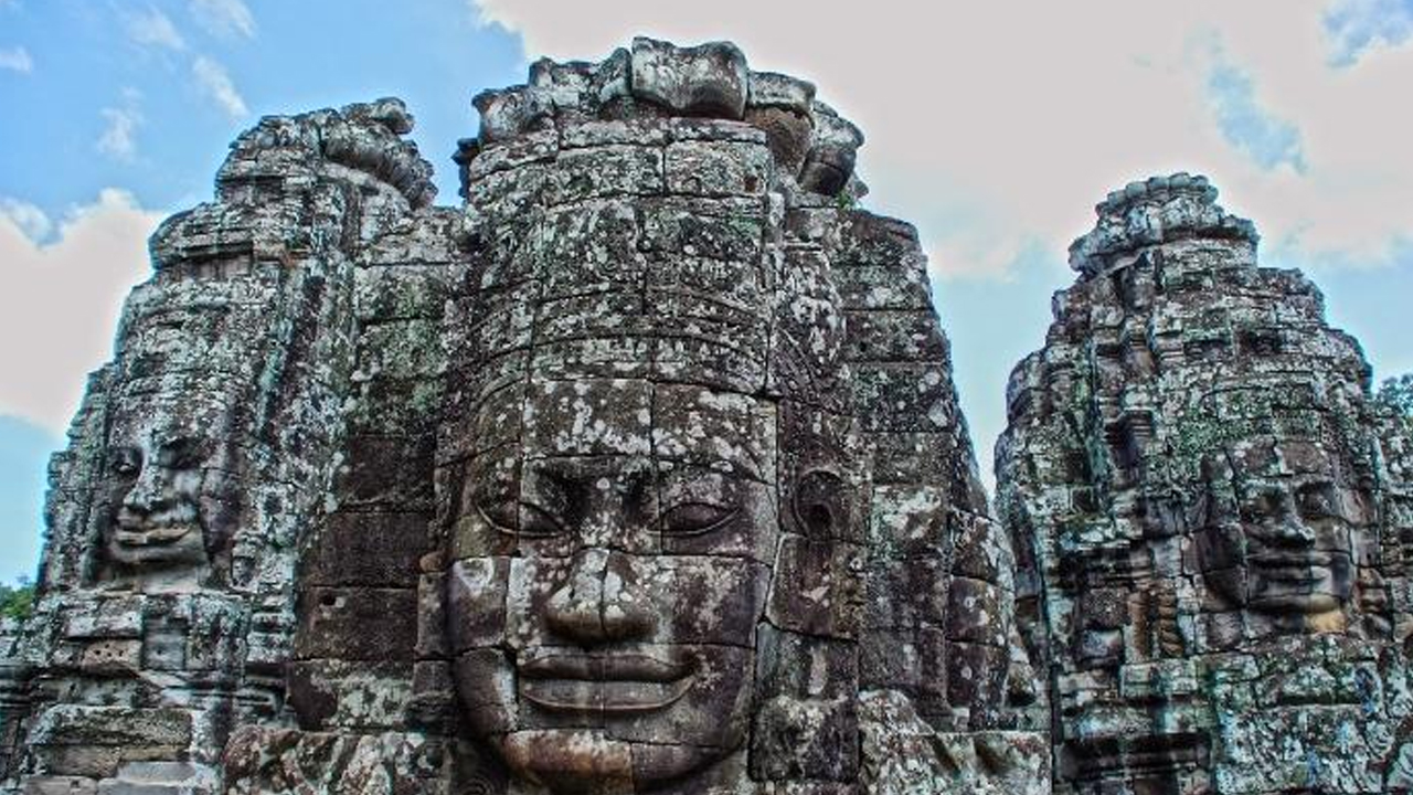 5 Wisata Bersejarah di Kamboja yang Wajib Dikunjungi WNI