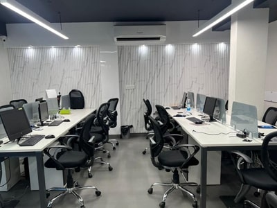 Office Interior in Noida (3)