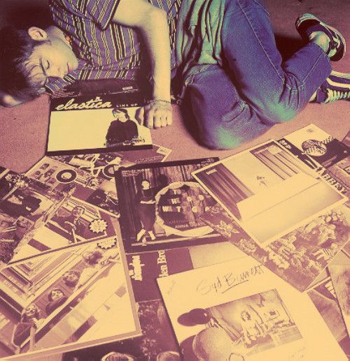 damon avec vinyles