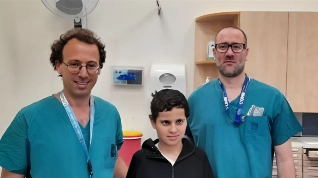 Médicos logran unir la cabeza a niño “decapitado” tras accidente en Israel