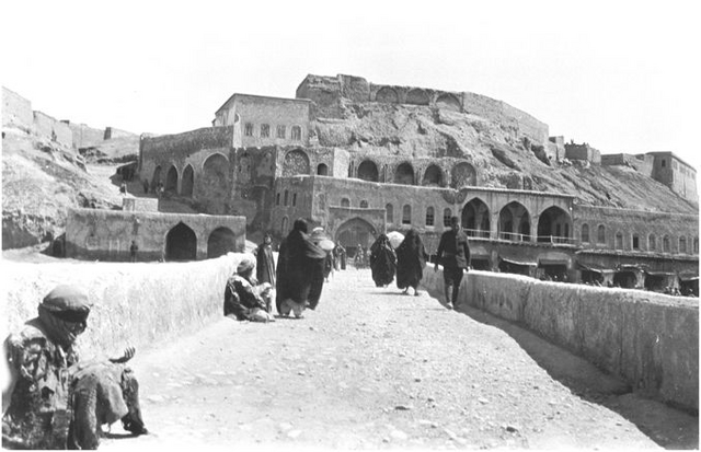 Kirkuk-Citadel-1911.png