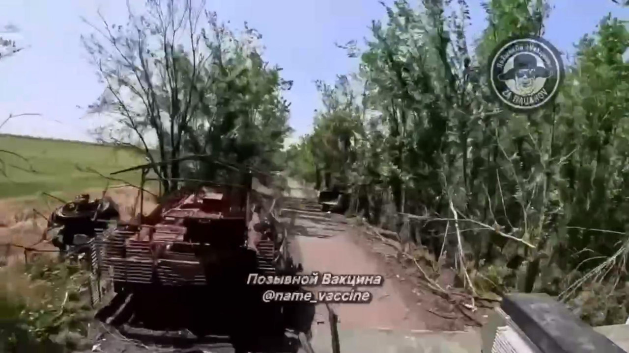 1022 BTR-82AT destr 12 07 25