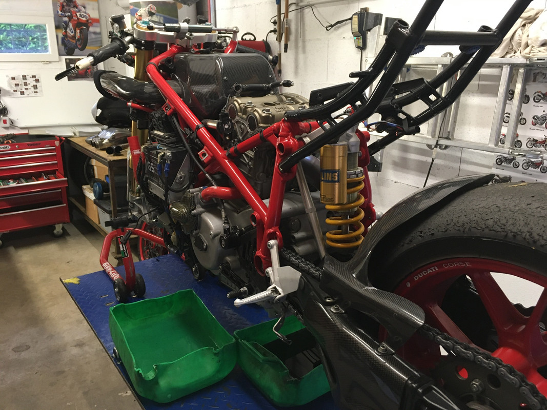 5865280E-1D12-441C-95F5-1E7ADC1BE0D0