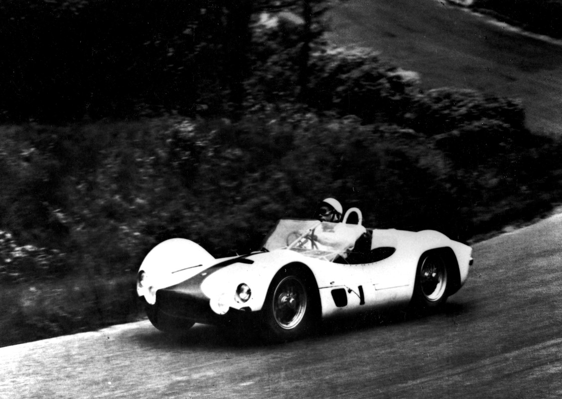02_Maserati_Tipo61_@_Nurburgring