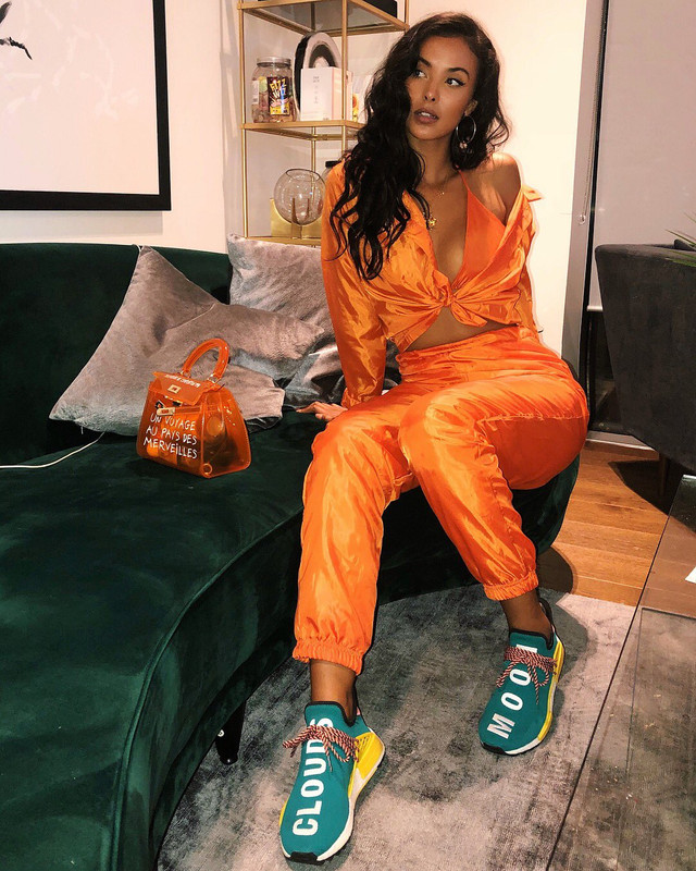 [Image: Dl-Cw-so-W4-AA4v-VW.jpg]