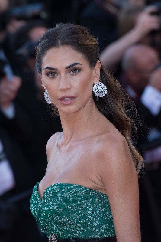 Melissa-Satta-upskirtSTARS.com (4)