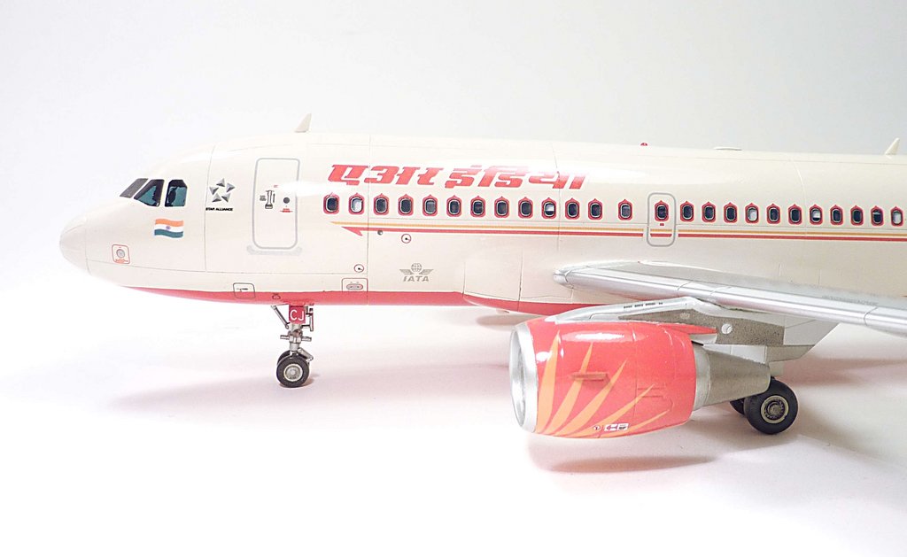 A319 Air India [Revell] 1/144 P1080693