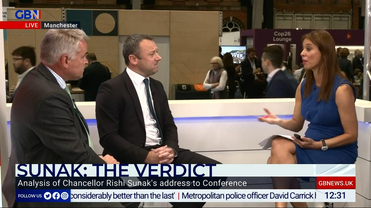 10.04 - 12.00.00 - The Briefing Lunchtime with Gloria De Piero. Your ....ts_snapshot_32.13.413