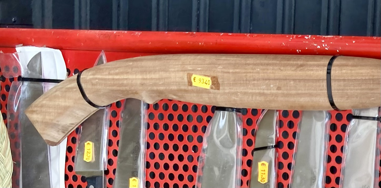 56AF32A4-3BEF-4AF5-9CDF-9C18F11F14EB