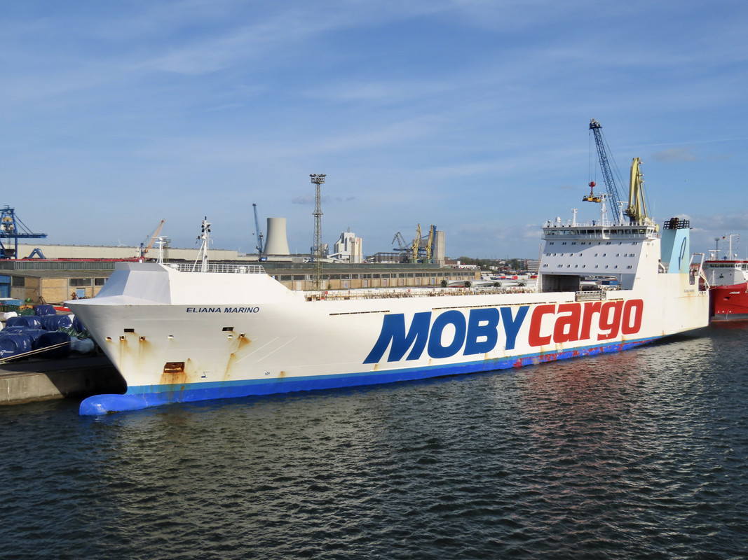 A35E8AD2-F5F5-43B9-B3CA-509930ADD59E