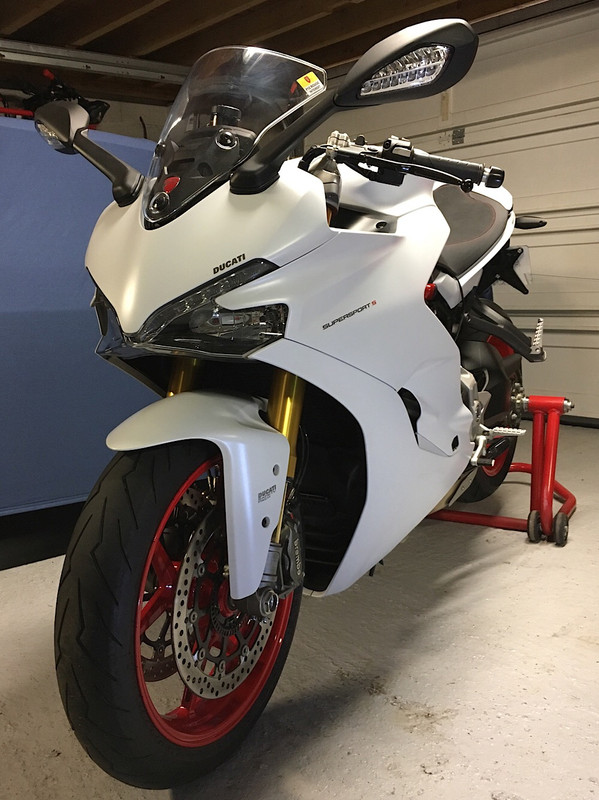 3DDCB846-4D06-4D6C-B22B-8B64604D20B2