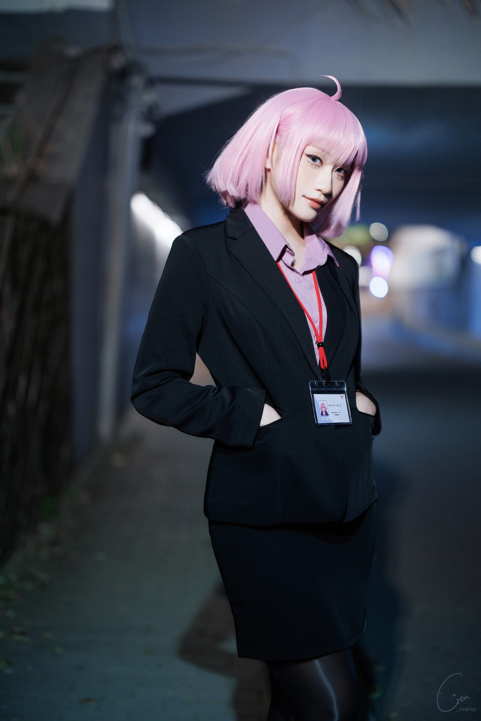 Cien恩恩 Apr.T2 Haman OL 制服 Cosplay 写真合集（25P｜192MB）