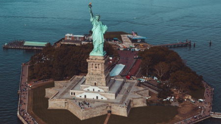 Introduction To Animation, Vfx, Vr-ar, Graphics & 3d Motion