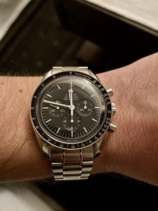 BCD2AC18-159E-4F03-91C6-66478B239B9C